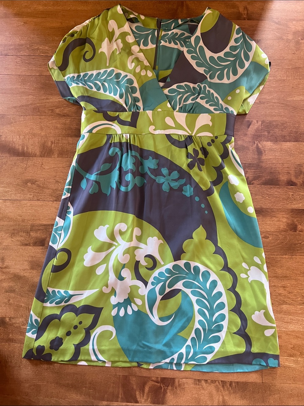 Boden Green Teal White Patterned V-Neck Dress